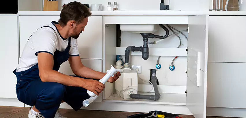 Plumbers for Frozen Pipes in Wyandanch